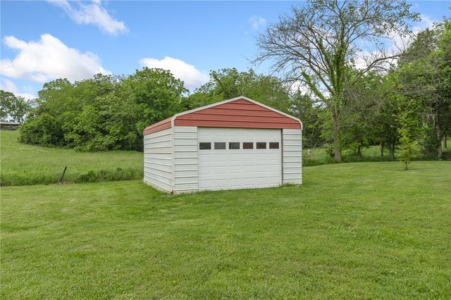 4150 Valley Road, Harrison, AR 72601