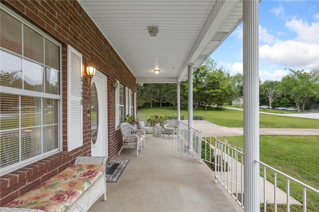 4150 Valley Road, Harrison, AR 72601