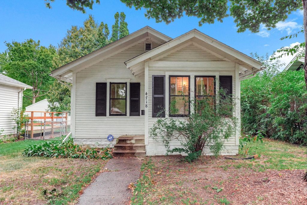 4718 Dupont Avenue N, Minneapolis, MN 55430 — exterior