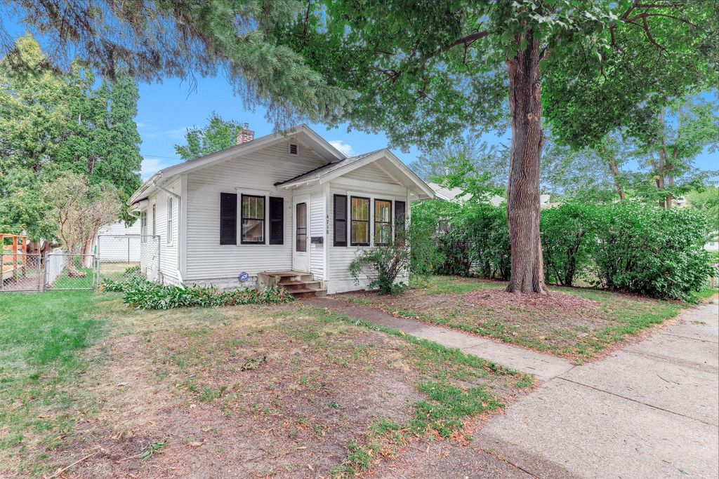 4718 Dupont Avenue N, Minneapolis, MN 55430 — photo 2