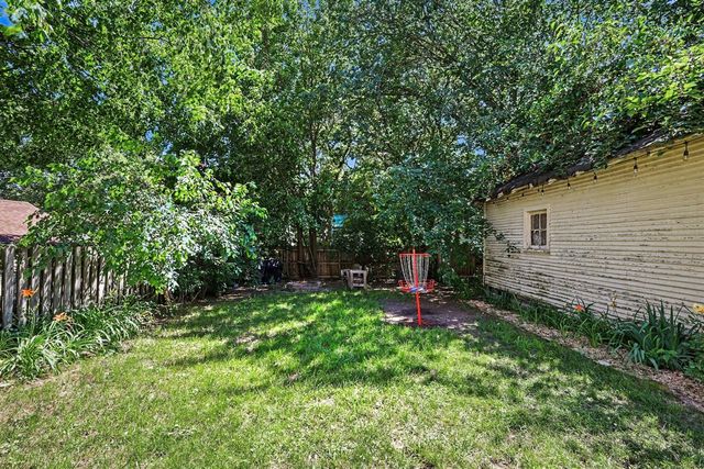 1138 Worden Street, Grand Rapids, MI 49507