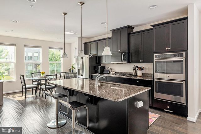 22318 TEES TER, Ashburn, VA 20148