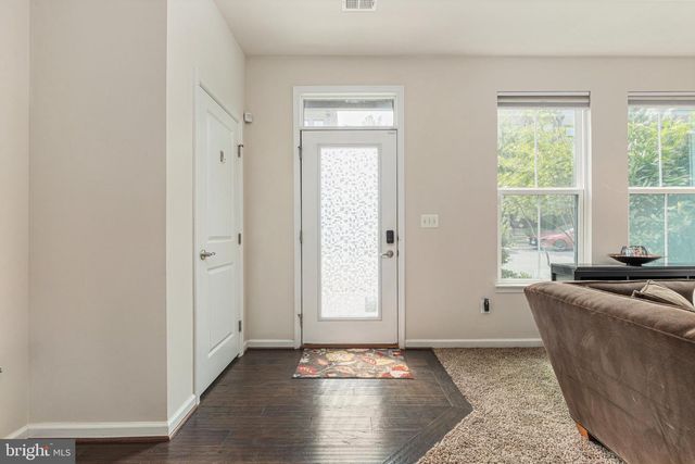 22318 TEES TER, Ashburn, VA 20148