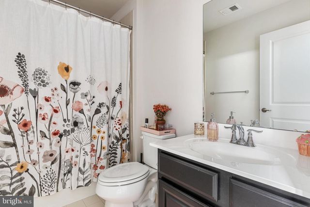 22318 TEES TER, Ashburn, VA 20148