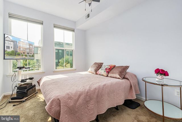 22318 TEES TER, Ashburn, VA 20148