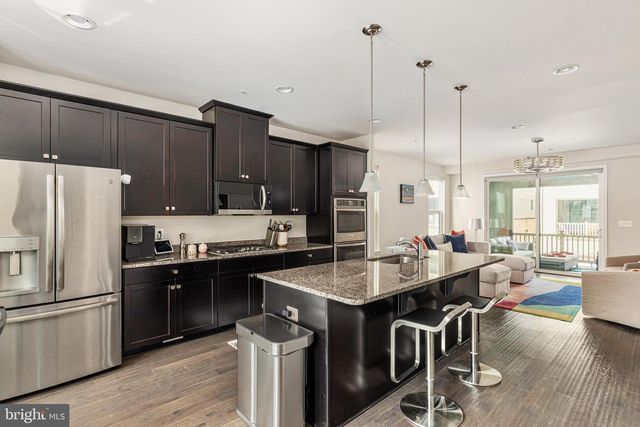 22318 TEES TER, Ashburn, VA 20148