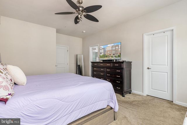 22318 TEES TER, Ashburn, VA 20148