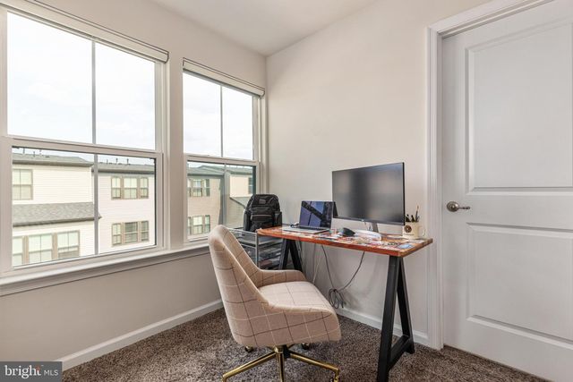 22318 TEES TER, Ashburn, VA 20148