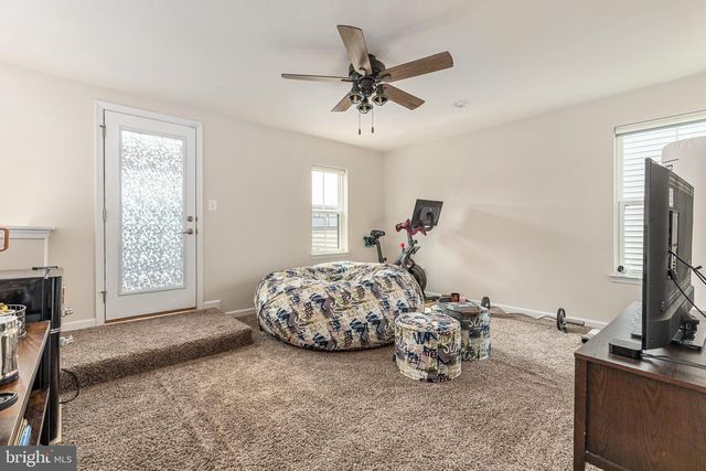 22318 TEES TER, Ashburn, VA 20148
