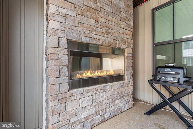 22318 TEES TER, Ashburn, VA 20148