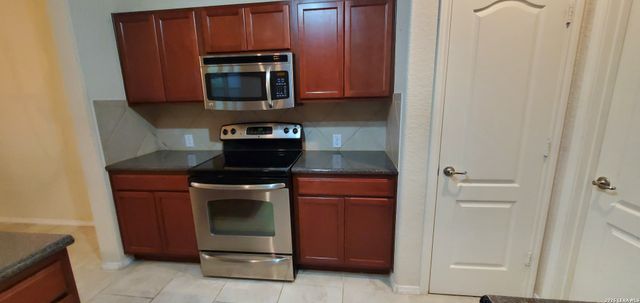 8507 Pecan Cross, San Antonio, TX 78240