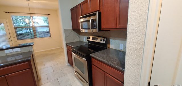 8507 Pecan Cross, San Antonio, TX 78240