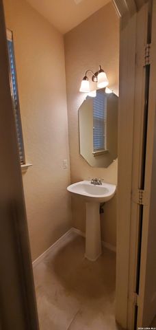 8507 Pecan Cross, San Antonio, TX 78240