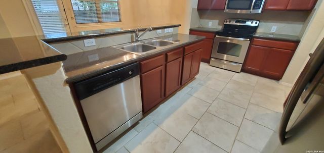 8507 Pecan Cross, San Antonio, TX 78240