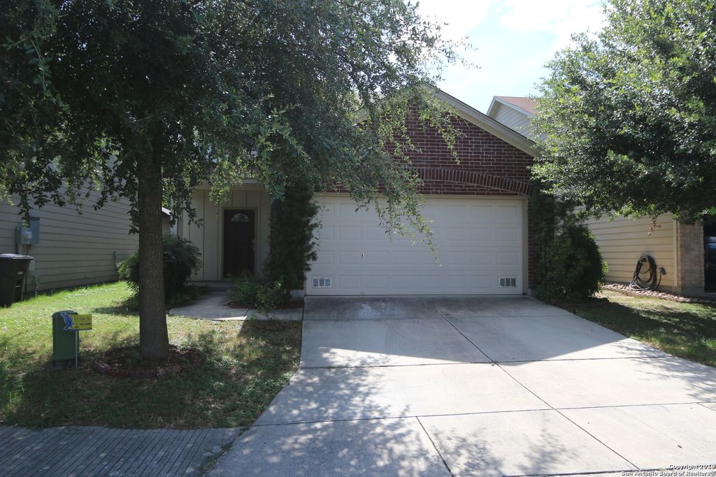 8507 Pecan Cross, San Antonio, TX 78240