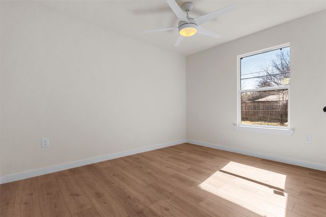 2816 Barnes Bridge Road, Dallas, TX 75228