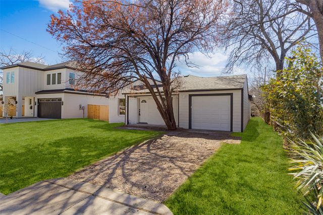 2816 Barnes Bridge Road, Dallas, TX 75228