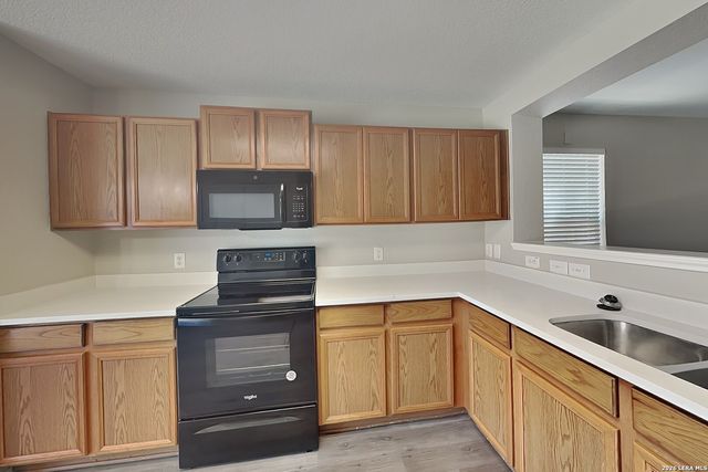 635 Cherokee Boulevard, New Braunfels, TX 78132