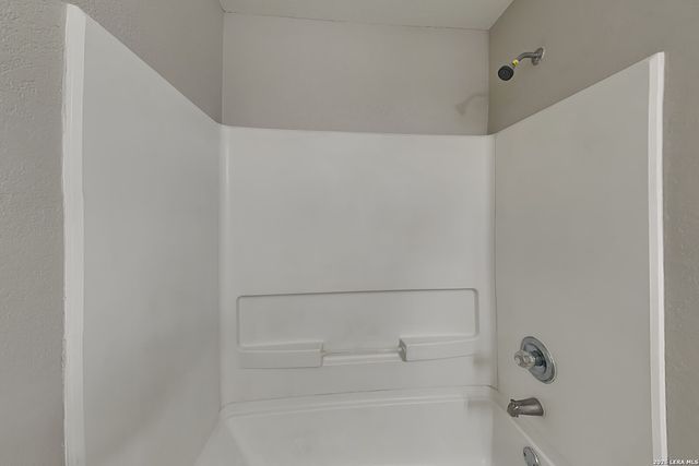 635 Cherokee Boulevard, New Braunfels, TX 78132