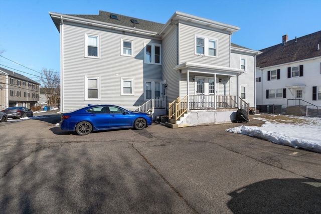 215 Ash St 3, Waltham, MA 02453