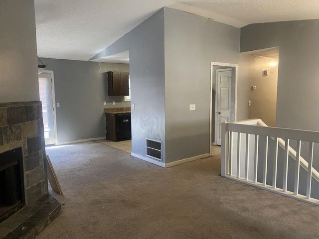 2152 Cedar Creek Lane, Lithia Springs, GA 30122