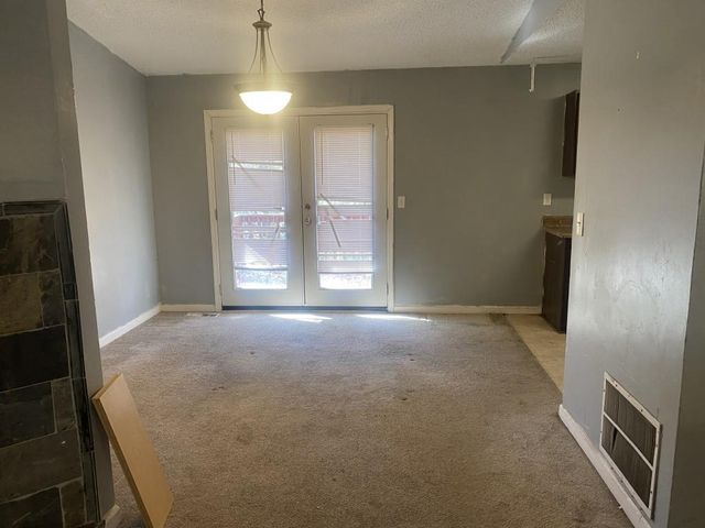 2152 Cedar Creek Lane, Lithia Springs, GA 30122