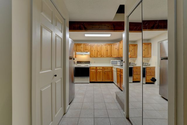 4F Seasons at Attitash Road, Bartlett, NH 03812