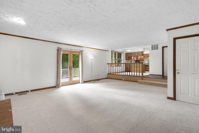 15220 REDGATE DR, Silver Spring, MD 20905