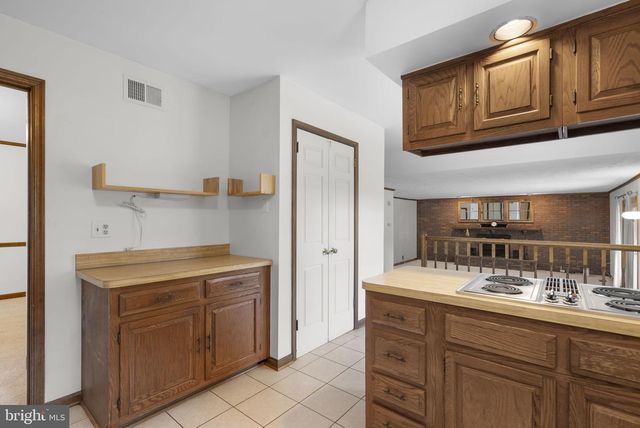 15220 REDGATE DR, Silver Spring, MD 20905