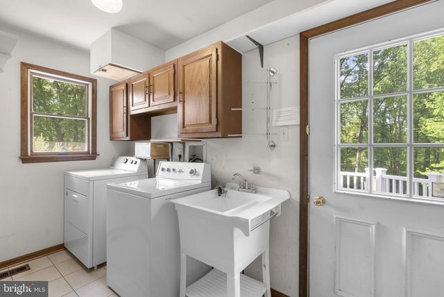 15220 REDGATE DR, Silver Spring, MD 20905
