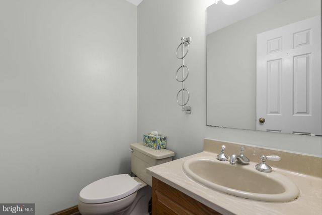 15220 REDGATE DR, Silver Spring, MD 20905