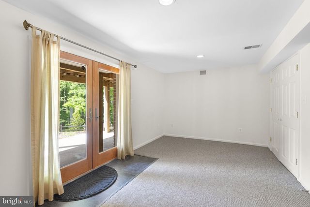 15220 REDGATE DR, Silver Spring, MD 20905