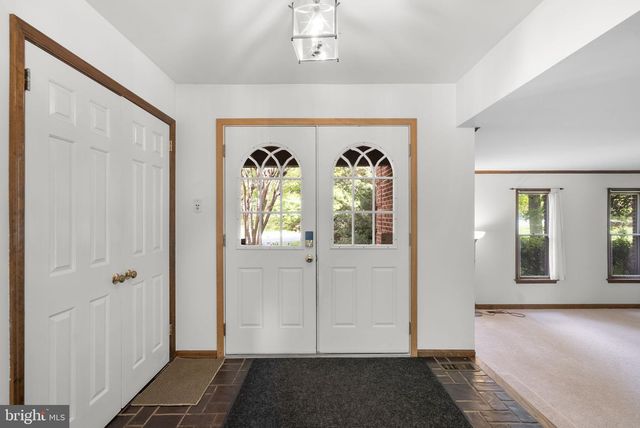 15220 REDGATE DR, Silver Spring, MD 20905
