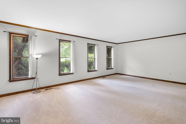 15220 REDGATE DR, Silver Spring, MD 20905