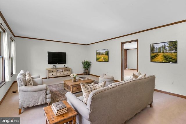 15220 REDGATE DR, Silver Spring, MD 20905