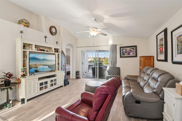 13908 CHALK HILL PLACE, Riverview, FL 33579