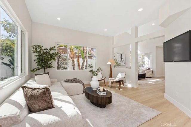 5 Chatri Circle, Lake Forest, CA 92610