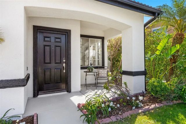 5 Chatri Circle, Lake Forest, CA 92610