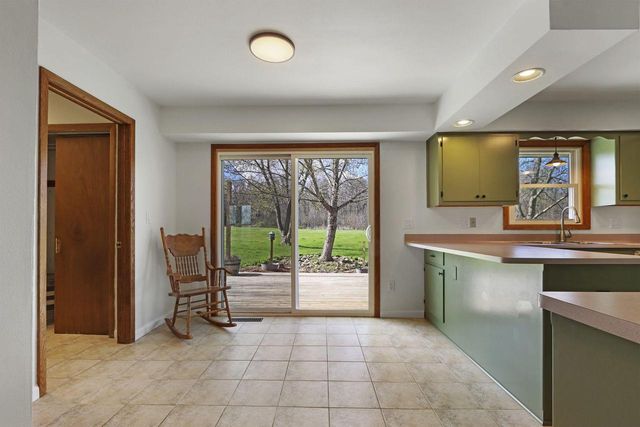 26326 Durand AVENUE, Kansasville, WI 53139