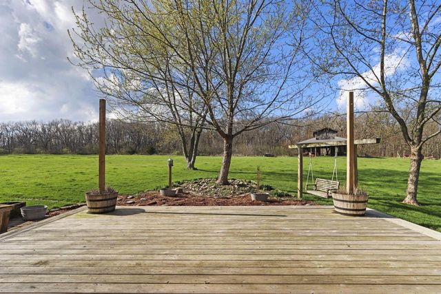 26326 Durand AVENUE, Kansasville, WI 53139