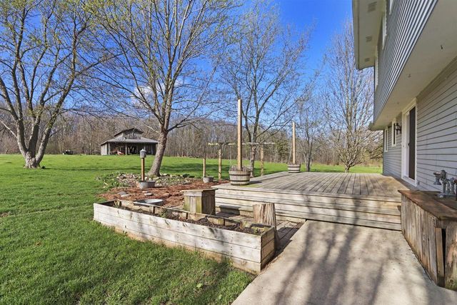 26326 Durand AVENUE, Kansasville, WI 53139