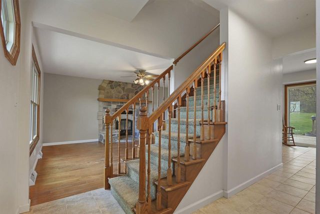 26326 Durand AVENUE, Kansasville, WI 53139