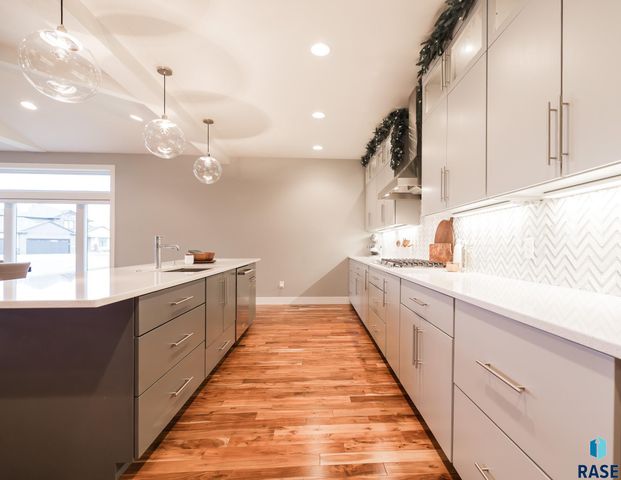 9005 W Dragonfly Dr Dr Drive, Sioux Falls, SD 57107