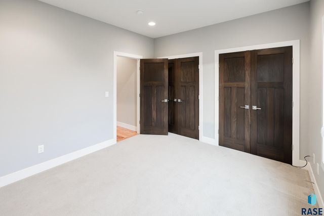 9005 W Dragonfly Dr Dr Drive, Sioux Falls, SD 57107