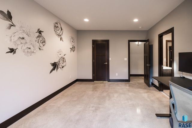 9005 W Dragonfly Dr Dr Drive, Sioux Falls, SD 57107