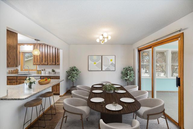 2480 Shryer Avenue E, North Saint Paul, MN 55109