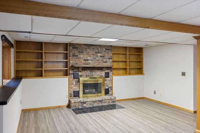 2480 Shryer Avenue E, North Saint Paul, MN 55109