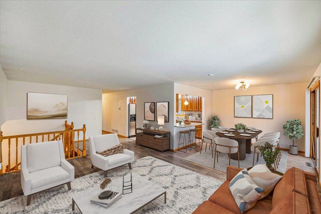 2480 Shryer Avenue E, North Saint Paul, MN 55109