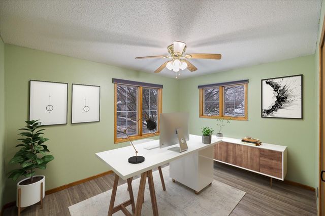 2480 Shryer Avenue E, North Saint Paul, MN 55109