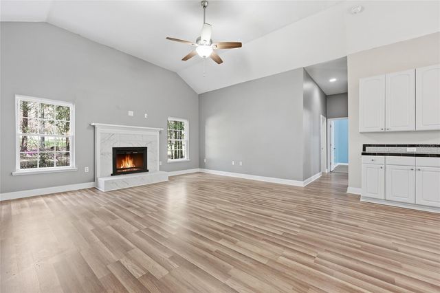 19513 NW 240TH LANE, High Springs, FL 32643